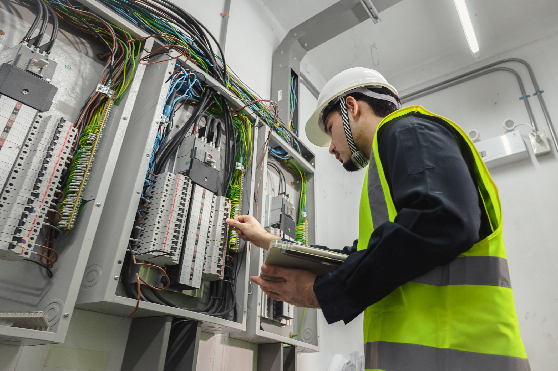electrical control panel engineer
